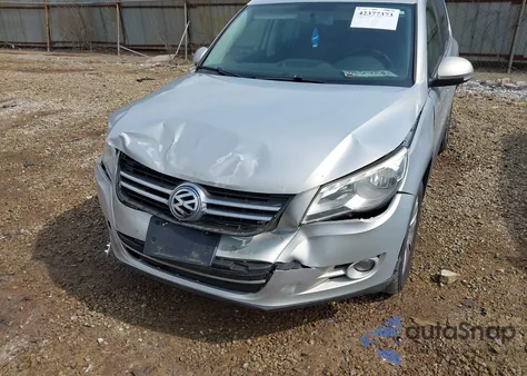 2010 Volkswagen Tiguan Se z USA, uszkodzony, nr VIN WVGAV7AX7AW501682
